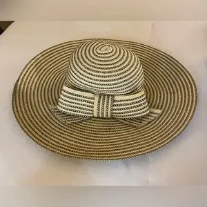 NWOT Gold & Brown Striped Floppy Beach Hat Striped Straw Sunhat, 6 Inch Brim - Etsy main image 4